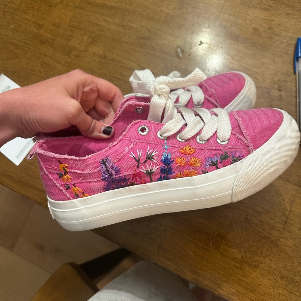 Pink Floral Embroidered Sneakers
